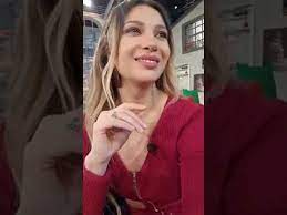 Cinci vedete noi în echipa vorbește lumea. Lora La Vorbeste Lumea Mori De Ras Cobe A Facut 100k Followers Youtube