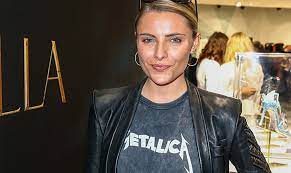 Sophia thomalla — diese frau ist nicht zu bremsen: Sophia Thomalla Feierte Heimliche Metal Hochzeit