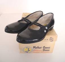 Vintage Girls Shoes 1950 S Rare Black Patent Leather Etsy Black Patent Leather Shoes Patent Leather Shoes Patent Leather Dress Shoes