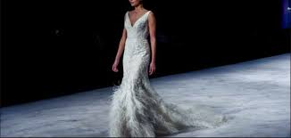 In fashion, there are a variety of silhouettes, all more flattering on certain body types than others. What Wedding Dresses Look Best On Petite Brides