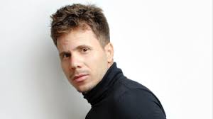 Após reatar casamento, Henrique Fogaça se declara: ''Meu amor''