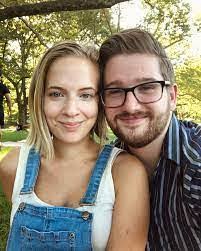 Diane Lillard's Instagram, Twitter & Facebook