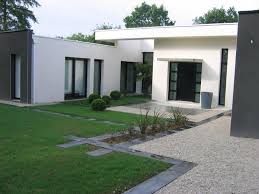 Pavages Betons Decoratif Enrobes Gravillons Amenagement Devant Maison Decoration Jardin Exterieur Amenagement Jardin