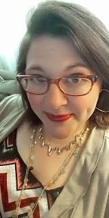 Anna Duke I need some more gloss, please