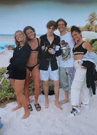 Pin By Kyle S Pbff On Real Bff S In 2020 Boy And Girl Friendship Boy And Girl Best Friends Guys And Girls