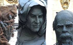 Cronică de expoziție. De la mitologie la lumea creștină