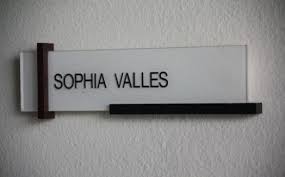 Doctors office name plates and changeable medical office signs and employee name plates. Modern Office Door Name Plates Novocom Top