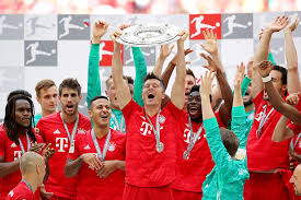 Information for fans schedule photos newsletter mobile apps lite.fcbayern.com inspired by home fc bayern unveils champions league jersey fc bayern and partner adidas have unveiled the team's new champions league jersey for the 2021/. Bavariya V Sedmoj Raz Podryad Stala Chempionom Germanii Chempionat