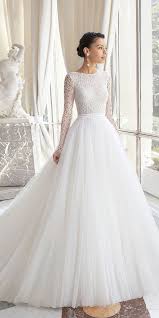 27 Fantasy Wedding Dresses From Top Europe Designers Wedding Dresses Guide Fantasy Wedding Dresses Ball Gowns Wedding Wedding Dresses