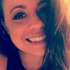 Jeannie Farley's Instagram, Twitter & Facebook