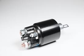 A new starter motor cost will set you back roughly £225. Bad Starter Solenoid Symptoms In The Garage With Carparts Com