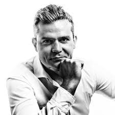 When a newly appointed HRD is planning their 1st 90 days, which of the 4  areas of the new business do you think they should be focussing on...?