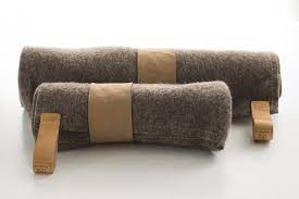 couverture en laine recyclee ansel duepuntootto couverture laine couverture laine