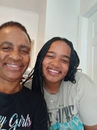 Something tells me we need some breadfruit in our lives right now 🙈🤣🤣  with some coconut oil and roasted saltfish the one that comes with the  bones ehn bon 😜