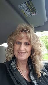 Tammy Estes's Instagram, Twitter & Facebook