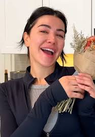 Kareem Sisters Account