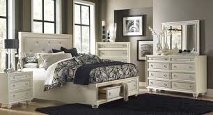 All That Glitters Jordan S Furniture Bedroom Set King Bedroom Sets Bedroom Sets Queen