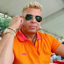 Luis Canela (@luis.canela.223889) • Facebook