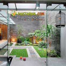 Ide taman belakang tak melulu soal banyaknya tanaman. Tukang Taman Kering Surabaya Paktaman Tukang Taman Surabaya Sidoarjo
