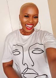 What is a nice short hairstyle for my sister's introduction?