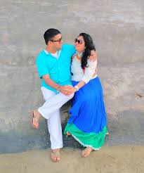 Saumkshi Anniversary Anniversary Photo Shoots 5 Year Anniversary Photoshoot Anniversary Photoshoot Wedding Anniversary Photo Shoot Ideas Wedding Photoshoot