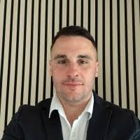 Christopher Garth's Instagram, Twitter & Facebook