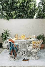 Desert 70s Glam Steals The Show Inside This Airy Scottsdale Home Balcony Decor Outdoor Decor Outdoor Furniture Sets