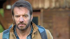 Alex Hugo's Instagram, Twitter & Facebook