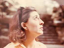 Lloret, Dora Obituary