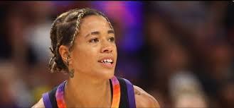 Christy Hackworth's Instagram, Twitter & Facebook