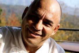 Richard Carstens's Instagram, Twitter & Facebook