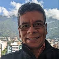 Armando Apolinar's Instagram, Twitter & Facebook