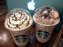 Starbucks S Double Chocolate Chip Creme Frappucino Fill Blender Half Full With Ice Add 4 Tablespoon Chocolate Syrup 4 Table Food Mocha Cookie Crumble Foodie