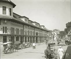 Mr de vries is famed for his work on exposing mobsters and drug lords, and has helped police solve a mr de vries was previously given police protection after receiving threats for his involvement in. Pin Di Nederlands Indie