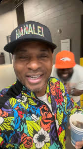 My dawg Derrick Pace got me listening to field mob.