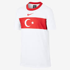 In de kwalificatiecampagne haalden de turken overigens 4 op 6 tegen frankrijk, al is dat eigenlijk irrelevant, want we spreken over. Turkije Thuis Voetbaltop Met Korte Mouwen Voor Kids Nike Nl