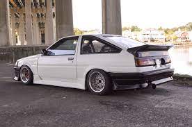 toyota corolla levin ae86 車