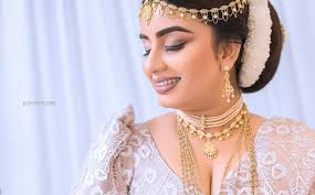 Hair & makeup Drasing by SALON NISHA Ja Ela 📞0768845317