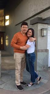 Chí tài là một nghệ sĩ đa tài, không những là một danh hài có tiếng anh còn là là một nhạc công giỏi. Nghá»‡ SÄ© Chi Tai He Lá»™ Ä'á»§ Kháº£ NÄƒng Váº«n Khong Muá»'n Co Con Vá»›i Vá»£ Ä'áº¹p