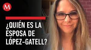 A través de su cuenta de twitter, informó que inició con síntomas ayer por la noche, afortunadamente son leves. Ella Es La Doctora E Investigadora Esposa De Hugo Lopez Gatell Youtube