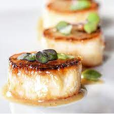 Miso Glazed Vegan Scallops Over Soba Noodles Recipe Recipes Vegan Dishes Gourmet Vegan