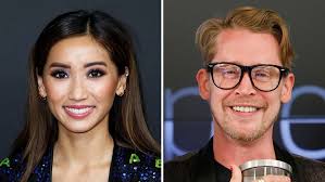 Macaulay culkin is an american actor who became widely known for his portrayal of kevin in the 'home alone' series. Xyjjjaqd7gpvzm