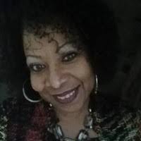 Sandra Briscoe's Instagram, Twitter & Facebook