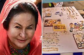 Permata negara yang diilhamkan oleh isteri perdana m Uh Oh Somebody Wants Rosmah Mansor To Pay Up Rm60mil News Rojak Daily