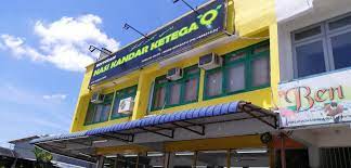 Then nasi kandar become famous and chain restaurants are rapidly increasing all the growing popularity of nasi kandar food led most of nasi kandar restaurant extend the business hours to 24 hours. Nasi Kandar Ketegaq Sedap Baq Hang Belog Zai Zamree