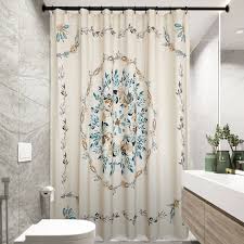 Shower curtains are an integral part of bathroom decoration. 24 Bathroom Decorating Ideas You Should Try Diannedecor Com