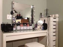 Pin By Emelie Schwagerl On Organization Beauty Room Vanity Beauty Room Malm Dressing Table