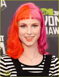Doing This Dye Job For The Summerr Pink And Orange Hair Hayley Williams Hair Highlights And Lowlights