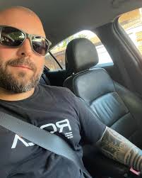 VENDA *** Apartamento Lindo e todo Mobiliado !! 🤩 Apartamento novinho  disponível para venda no Edifício Mario Dotto Pertinho do Shopping Iguatemi  São 03 dormitórios ( 01 suíte ) distribuídos em