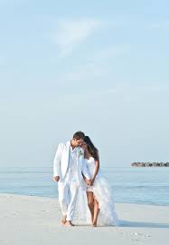 Tips For Looking Your Best On Your Wedding Day Luxebc Beach Wedding Photography Honeymoon Pictures Beach Wedding Photos